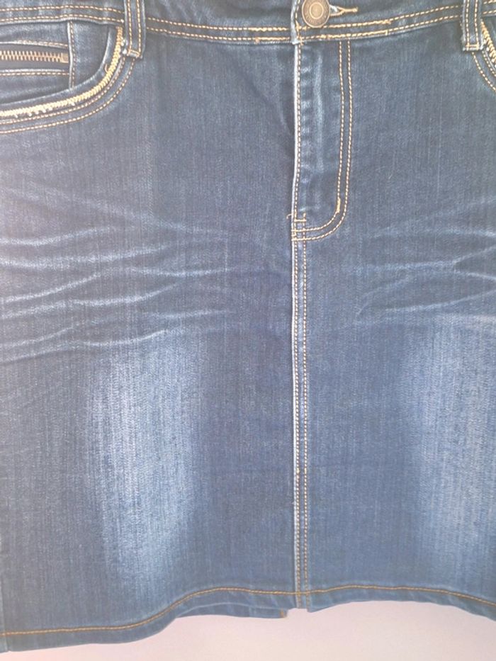 Jupe en jean taille 42 - photo numéro 3