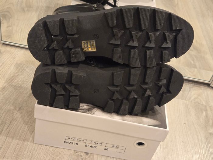 Bottines simili noir à lacets P38 Abloom neuves - photo numéro 10