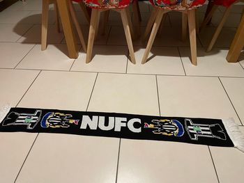 Écharpe foot NUFC