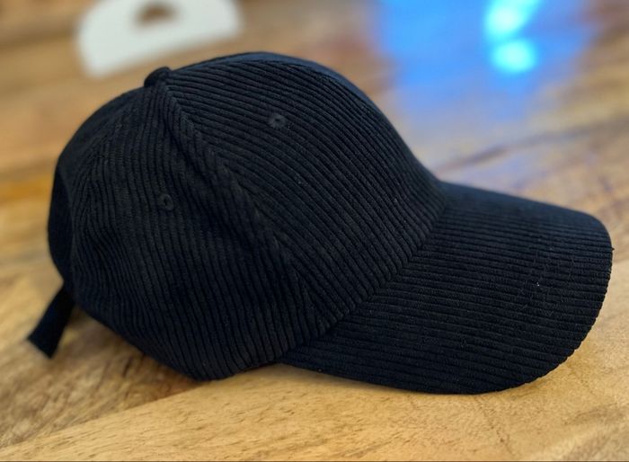 Casquette en velours - photo numéro 3