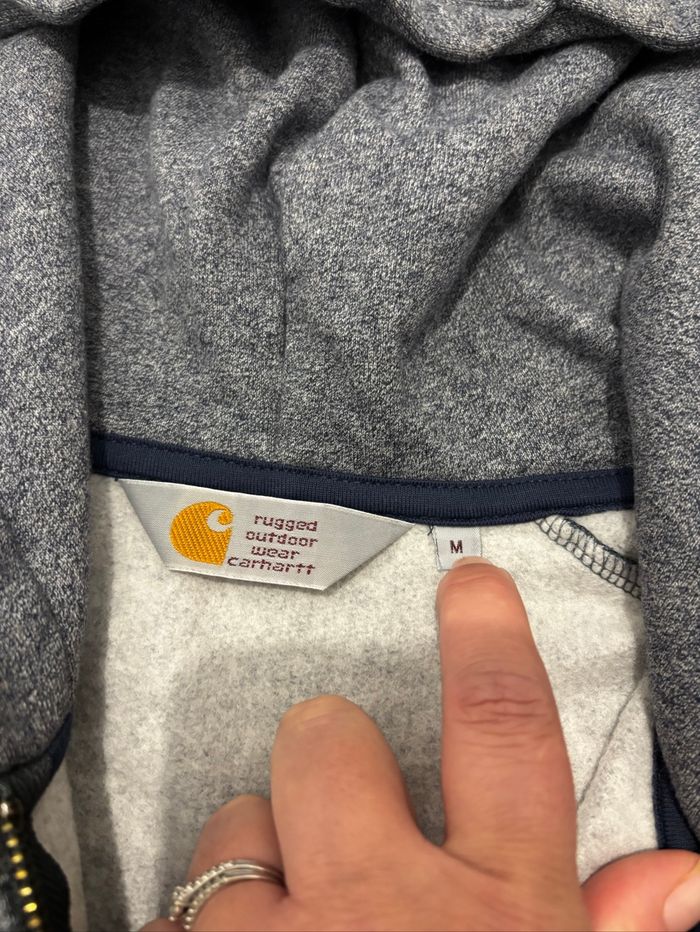 Gillet zippe à capuche - photo numéro 4