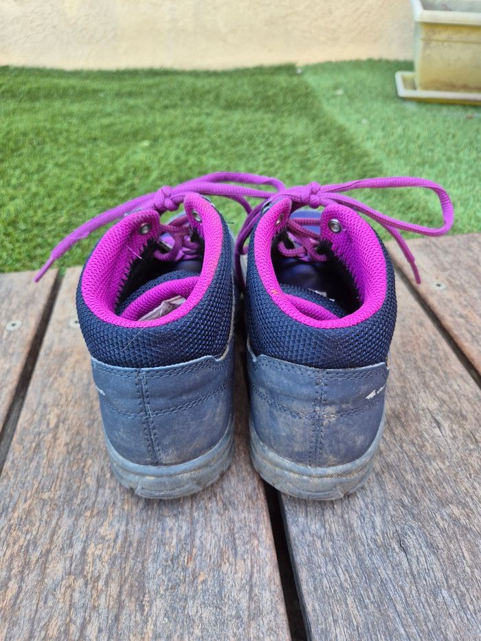 Chaussures de rando 36 Quechua, TBE - photo numéro 2