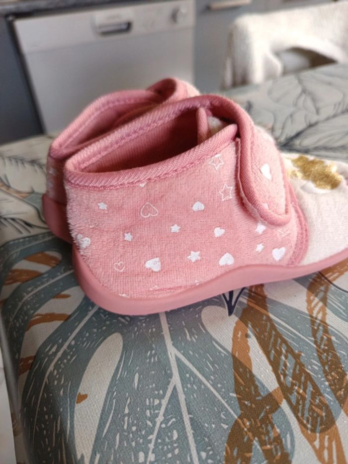 Chaussons licornes taille 26 - photo numéro 7