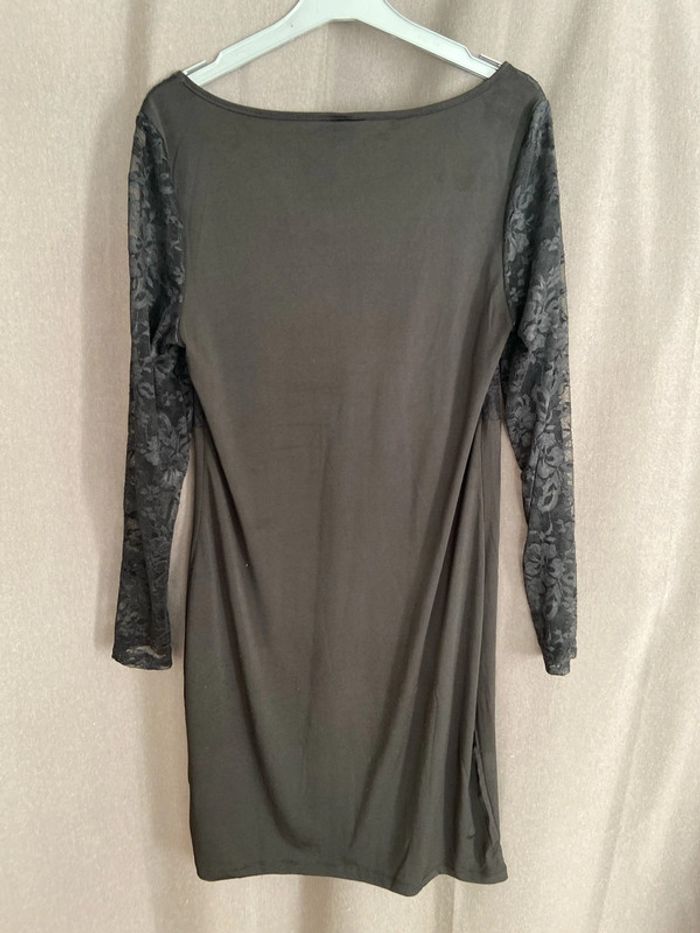Robe noire neuve - photo numéro 4