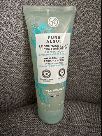 Gommage fraîcheur pure algue 75 ml Yves rocher neuf avec étiquette
