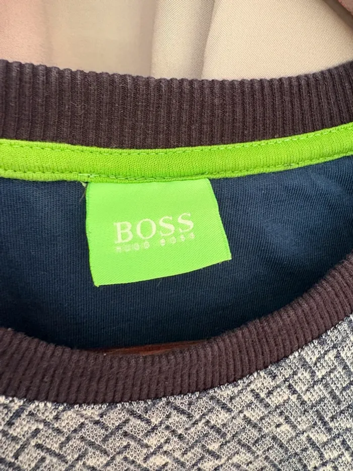 Pull col rond Hugo Boss L - photo numéro 3