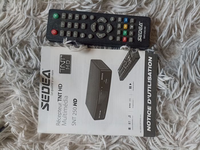 Décodeur TNT HD multimédia Sedea - photo numéro 3
