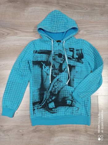 Sweat à capuche - 38