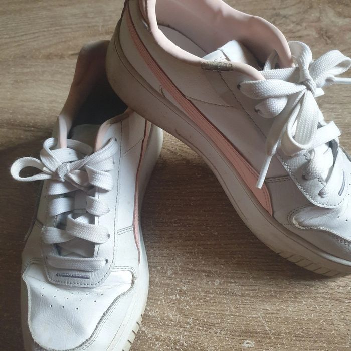 💜 Baskets Puma
Carina Blanc & Rose
Pointure 38 #emyfleury_pointure38femme - photo numéro 7