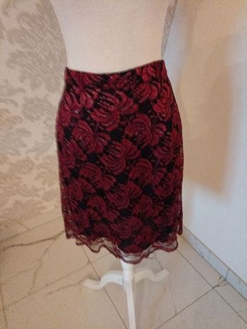 Jupe dentelle Taille 42