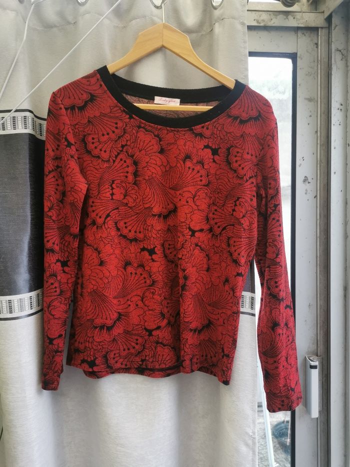 Pull Body Yini taille M arabesques