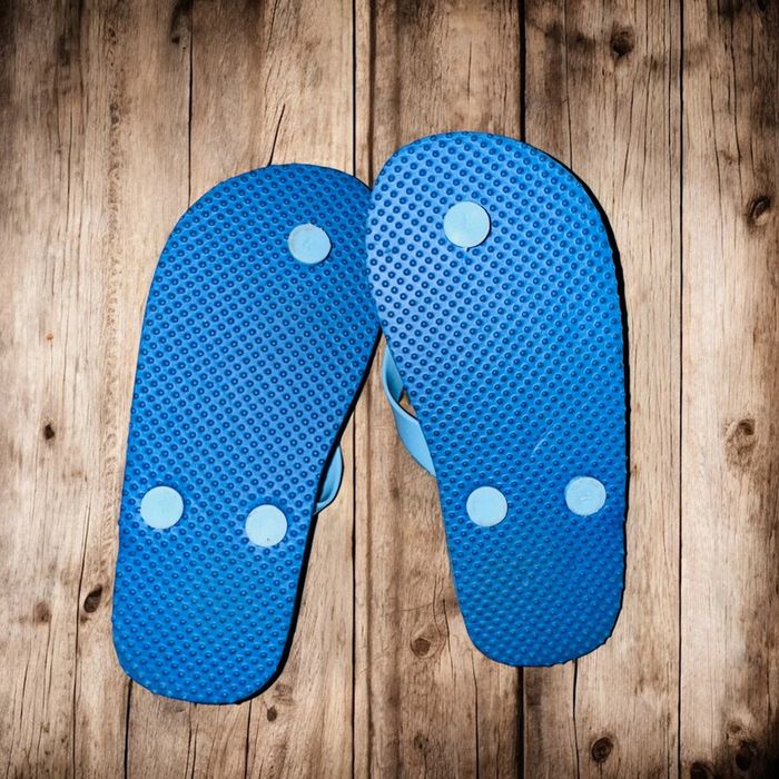 🌸 Tong bleu reine des neiges neuve - Taille 27/28 🌸 - photo numéro 2