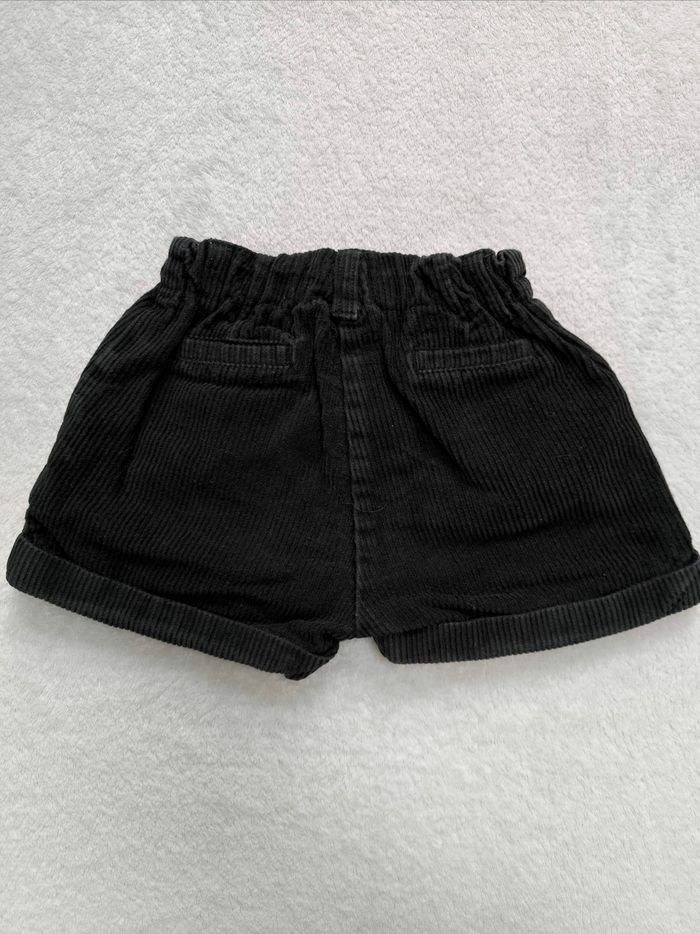 Short 2 ans - photo numéro 2
