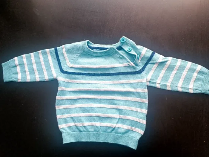Pull fin 6 mois