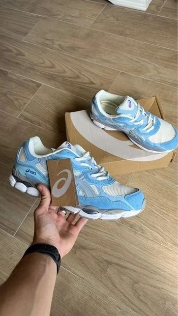 ASICS Gel-Kayano 14 Taille  39
