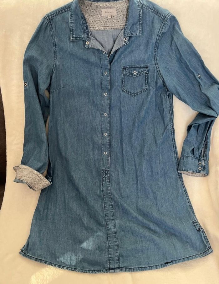 Robe chemise en jean taille 40