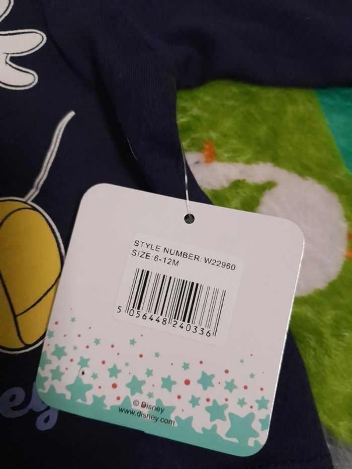 T-shirt neuf disney 6 mois 👦 - photo numéro 3