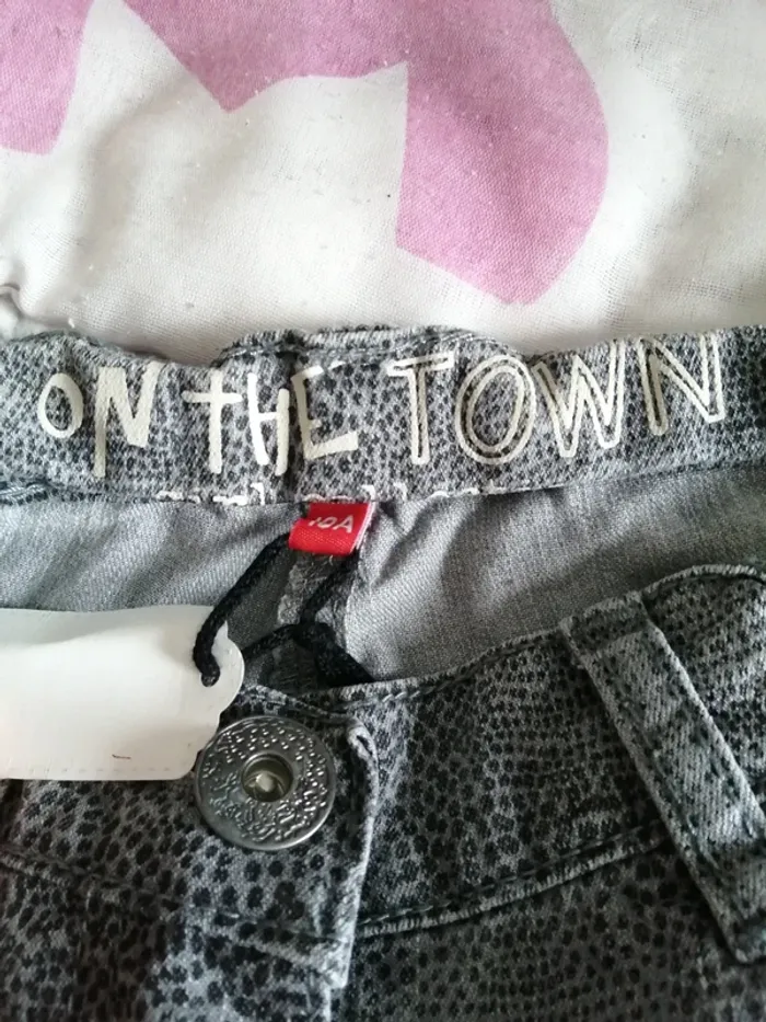 Jeans gris délavé à effet moucheté / on the town / (10ans) - photo numéro 3