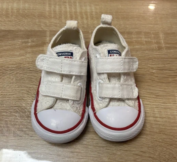 Converse dentelle fleur