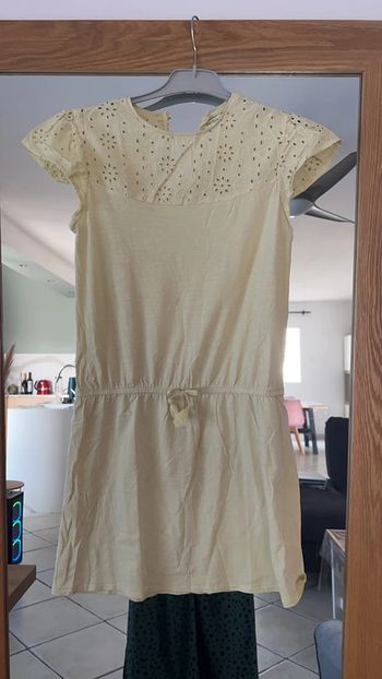 Robe jaune pastel Vertbaudet 14 ans