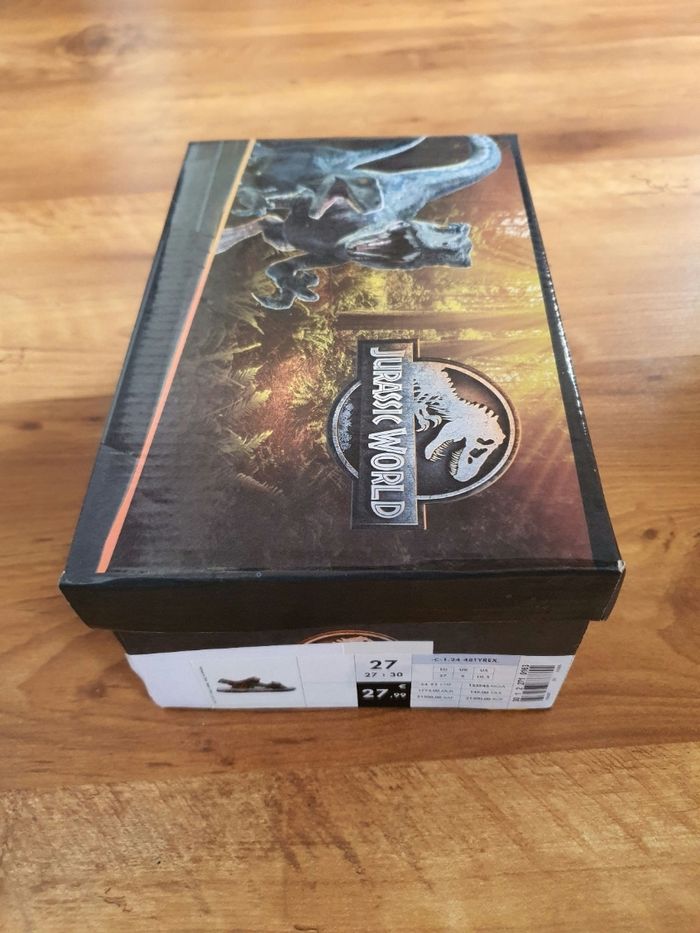 Chaussures sandales jurassic Park lumineuse taille27 - photo numéro 8