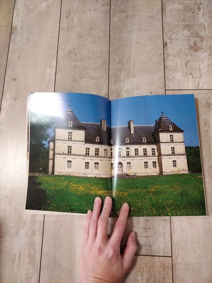Livre Aimer La Bourgogne - photo numéro 2