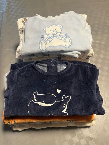 Vends vêtements bébé