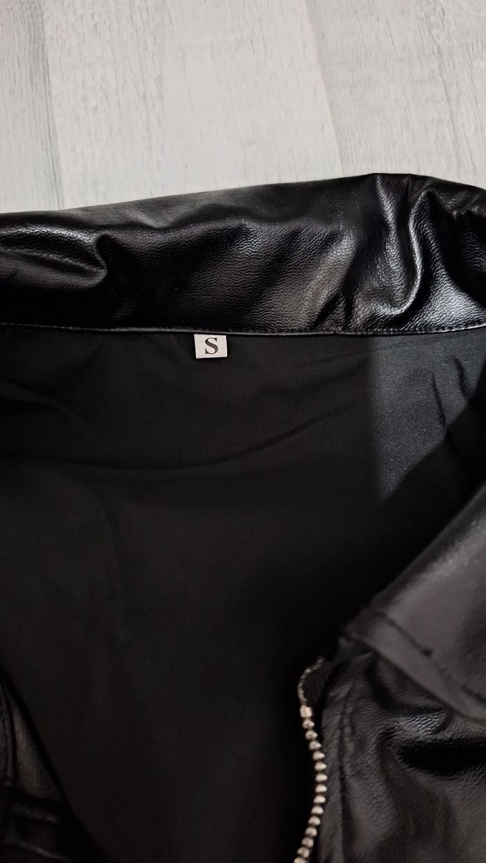 Veste légère simili cuir taille S neuve - photo numéro 5