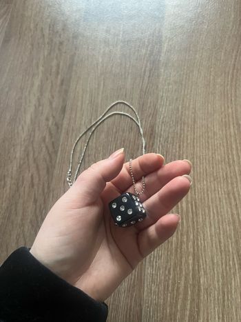 collier dé