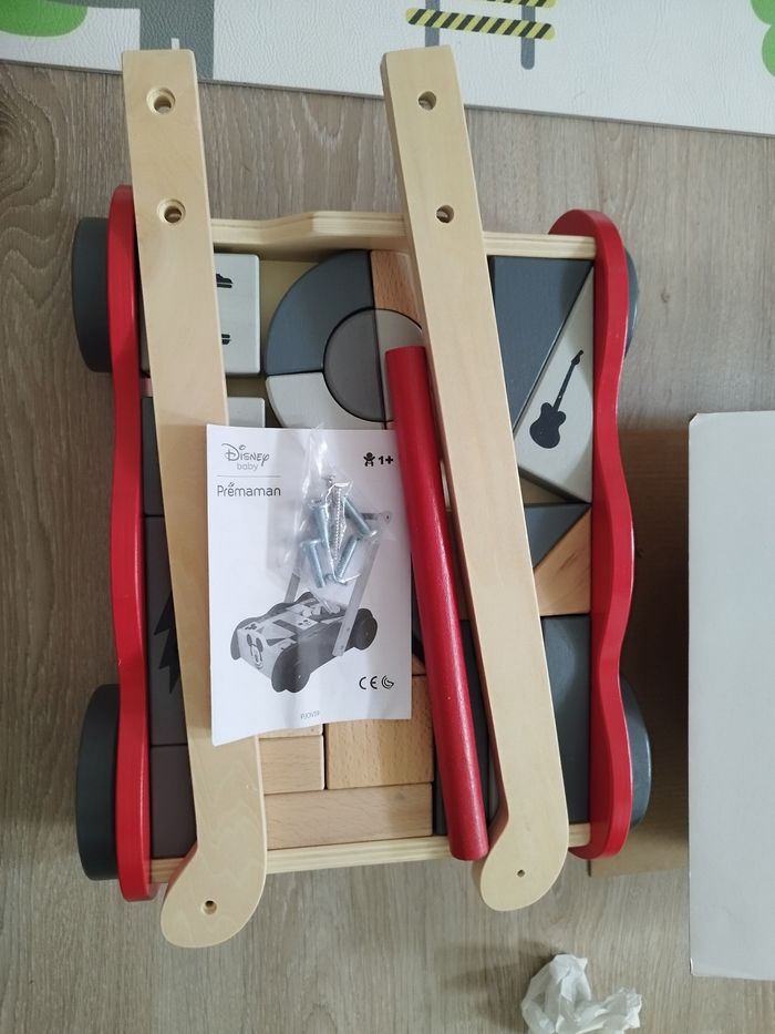 Chariot de jeu et de marche pour bébé - photo numéro 4