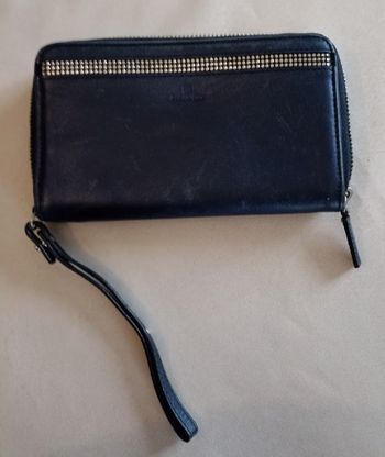 Portefeuille Zippé Swarovski en Cuir Marine - Clous/Strass & Intérieur Papillons!