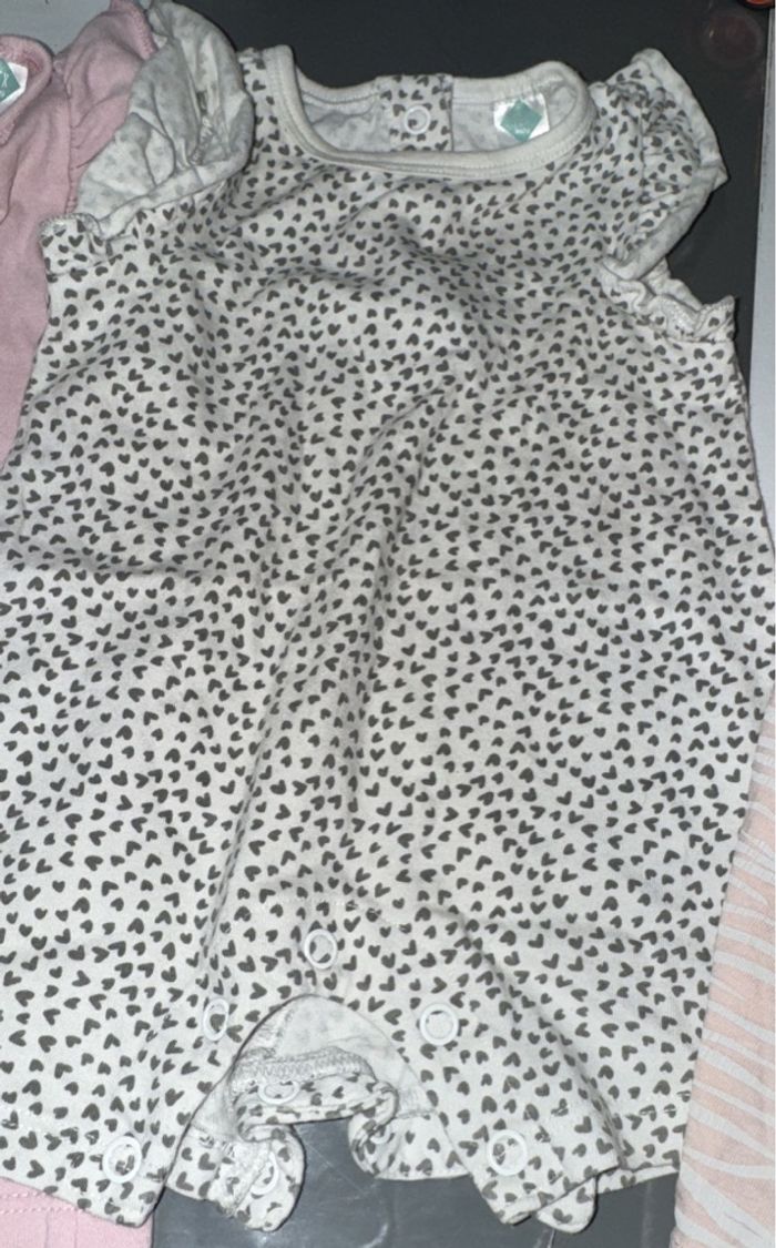 Vêtements bébé - photo numéro 3