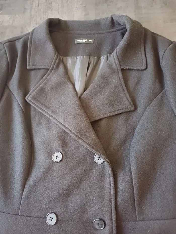 Manteau noir - photo numéro 4