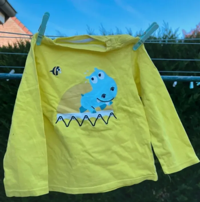 T-shirt Okaïdi Obaïbi – 24 mois – Très bon état - photo numéro 2