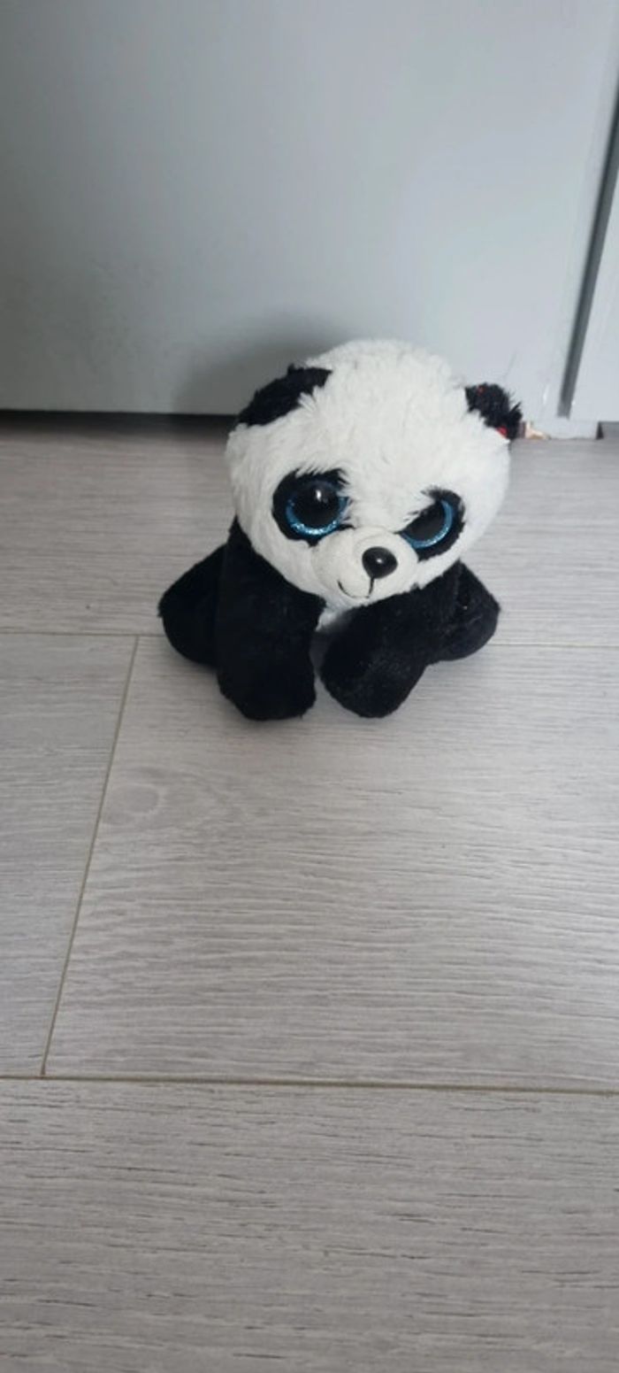 Petit peluche panda