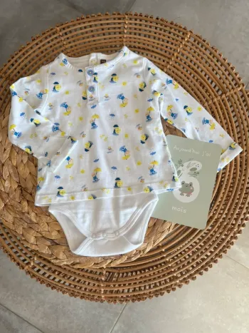 T-shirt body, sergent Major, taille six mois neuf