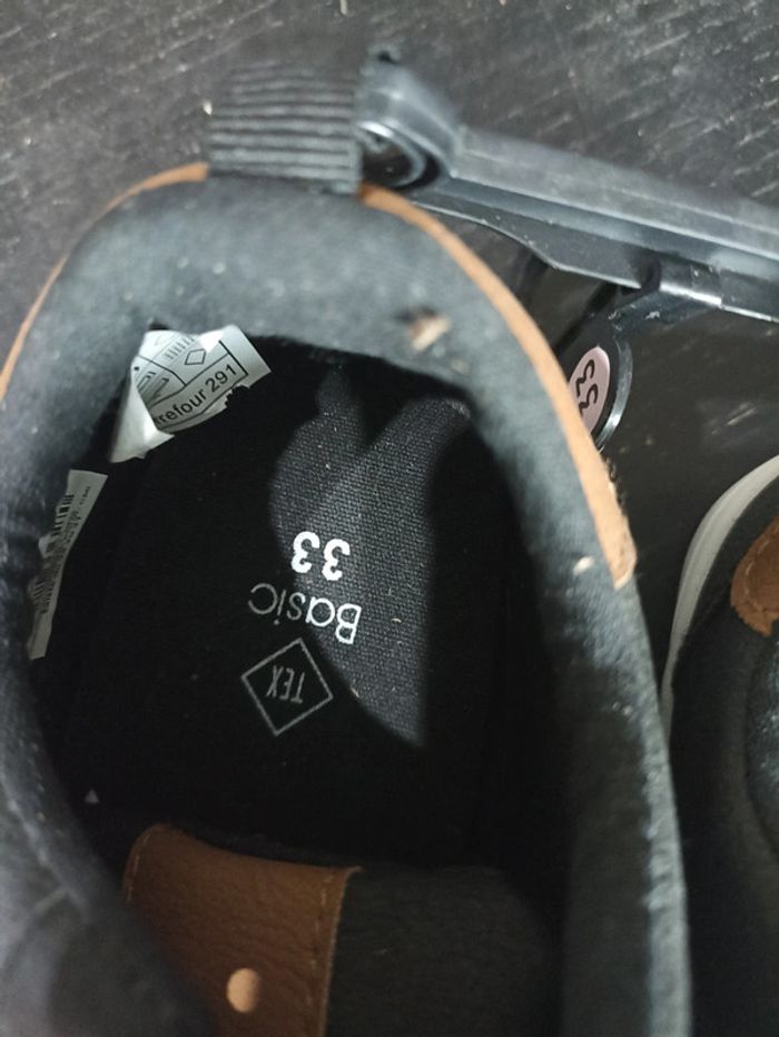 Basket noire taille 33 - photo numéro 4