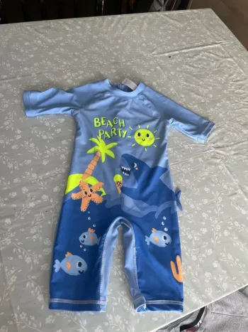 Maillot de bain anti uv 2 ans