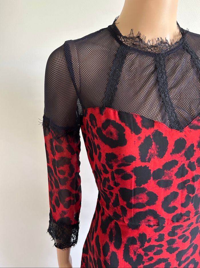 Robe imprimée rouge et noire neuve Jus d’Orange taille 1 - photo numéro 4