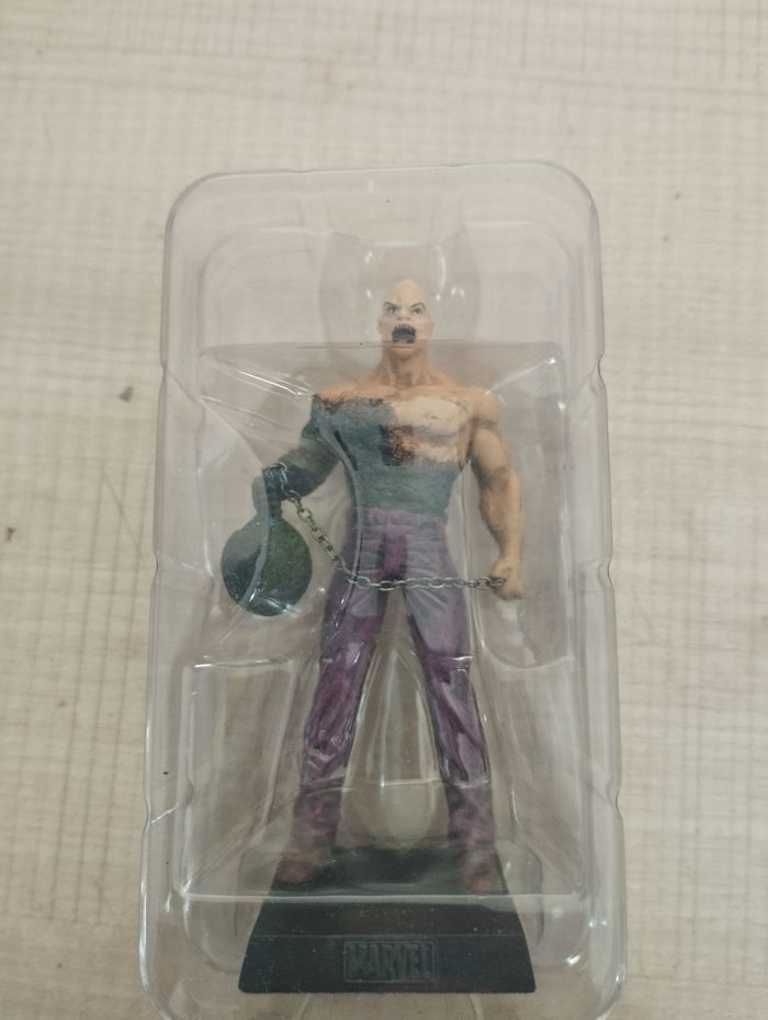 Figurine Marvel l'homme absorbant en plomb - photo numéro 2