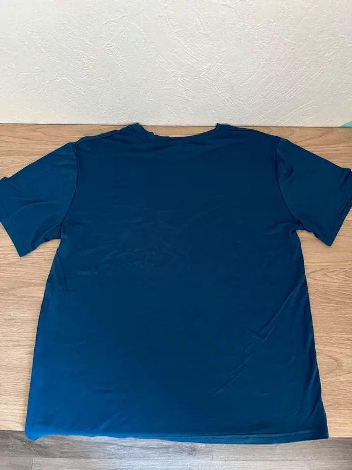 T-shirt bleu imprimé tendance - photo numéro 5