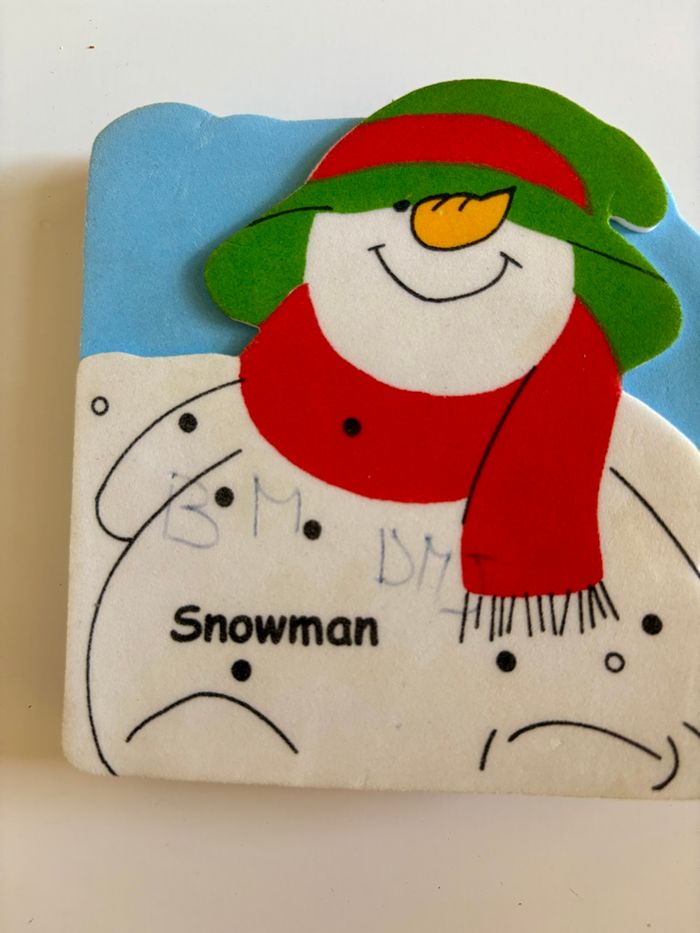 Livre de Noël en anglais pour enfant « Snowman » de Gille Davies - photo numéro 2