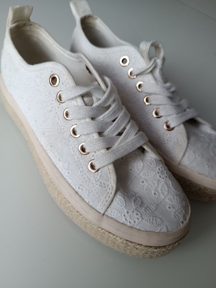 Basket fille - photo numéro 2