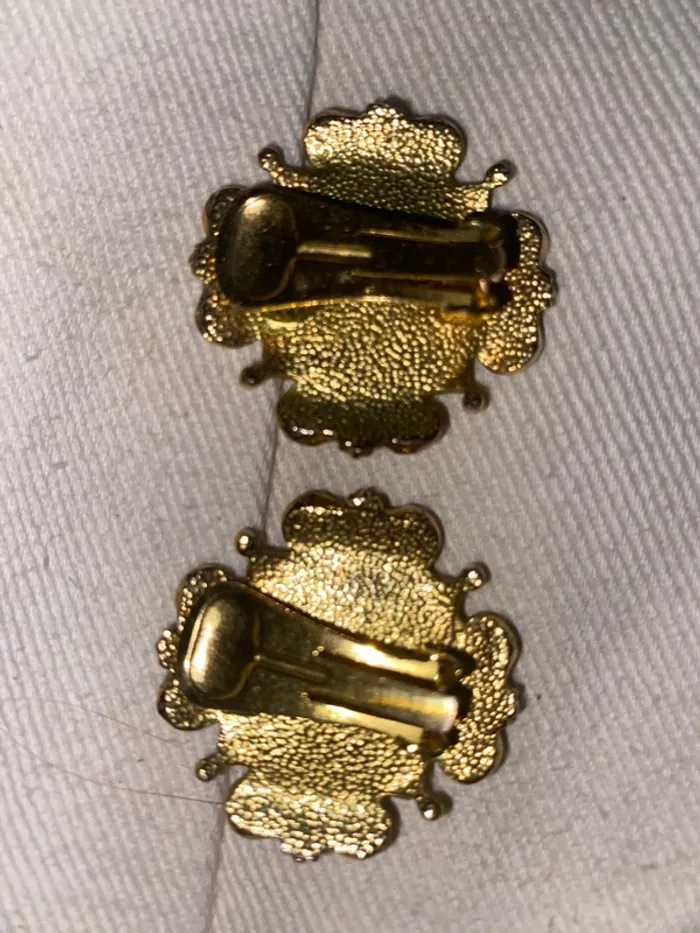 Magnifique boucle d’oreille à clip - photo numéro 8