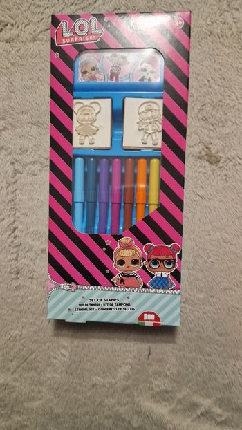 Coloriage lol surprise