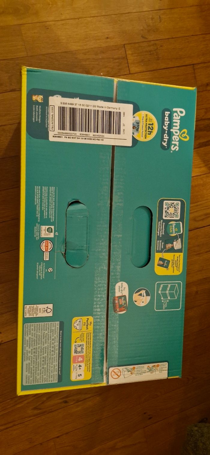 108 couches pampers baby dry taille 4 + lingettes - photo numéro 5