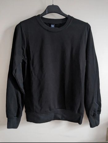 Sweat Malone fashion noir