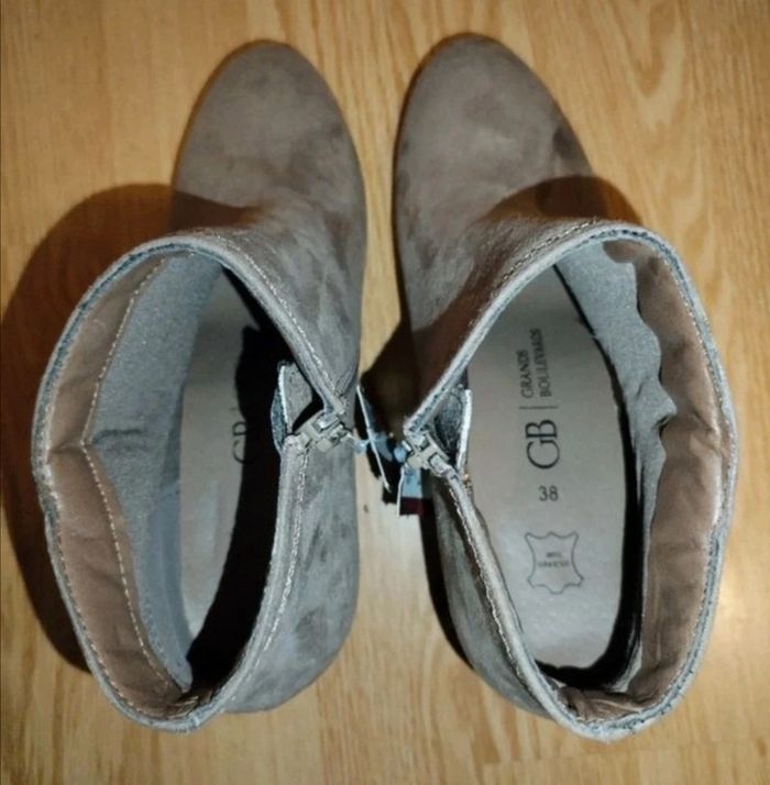 Bottines de couleur taupe femme - photo numéro 3