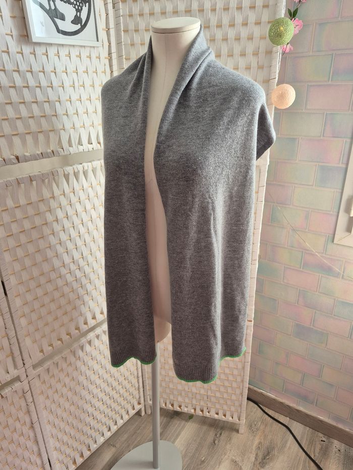 💕Jolie  Écharpe Grise Etam - Douceur Laine et Cachemire - NEUVE💕 - photo numéro 10