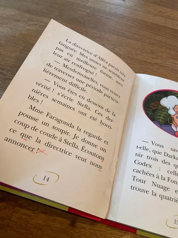 Livre La bibliothèque Rose Winx Club Numéro 14 Le mini village des mini fées - photo numéro 14